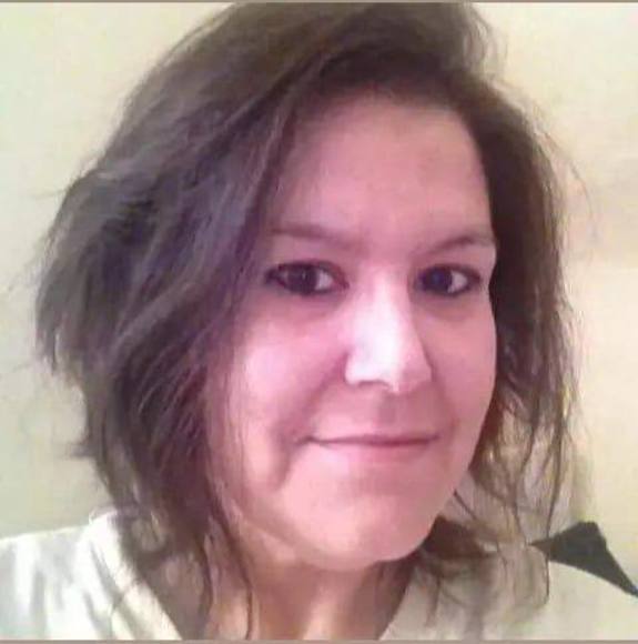 Meet your Posher, Jennifer - Picture 1 of 1